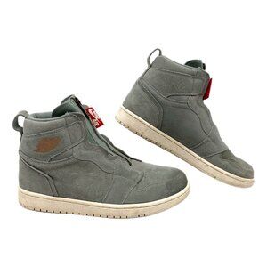 Nike Sage Green Suede Zip-Up Sneakers | Women’s Size 10